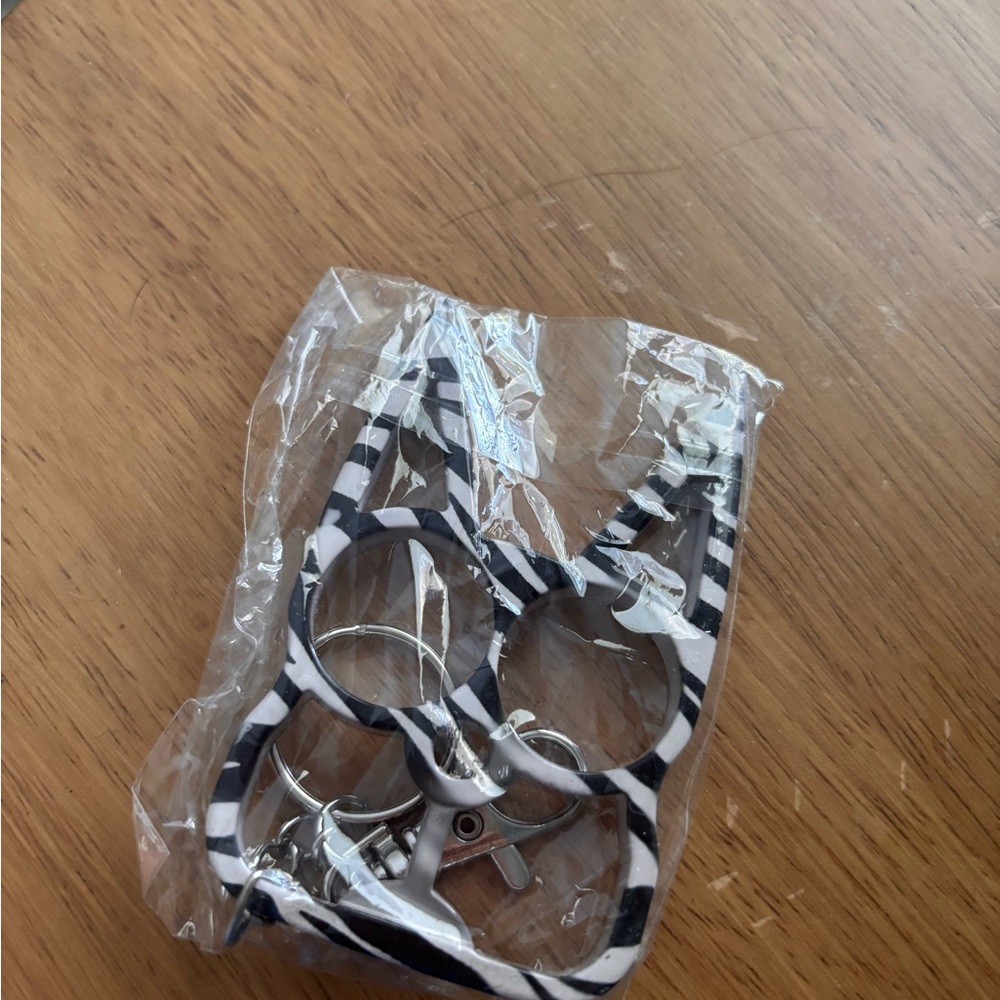 Self Defense Cat-Shaped Keychain